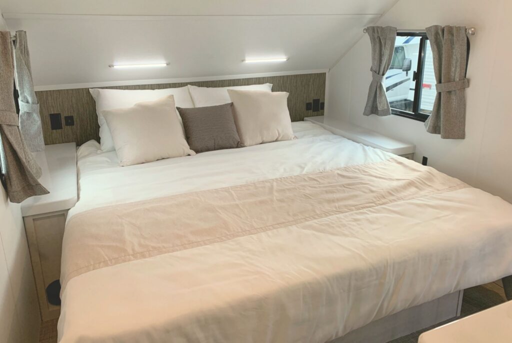 Can you use a regular mattress in a camper 1