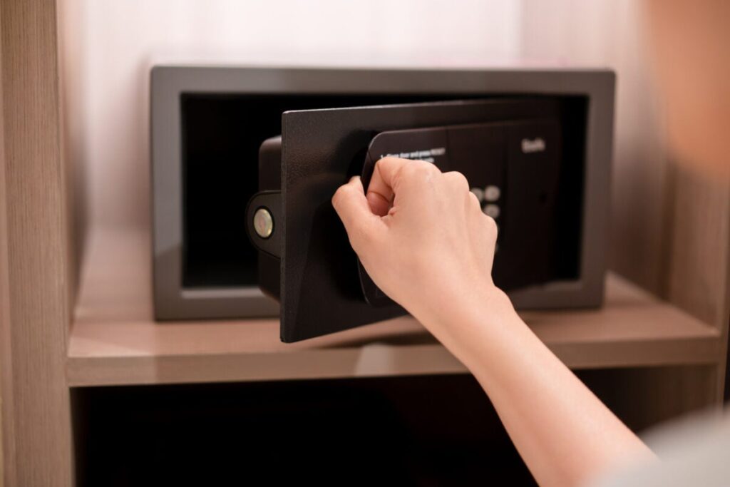Different types of biometric safes 1