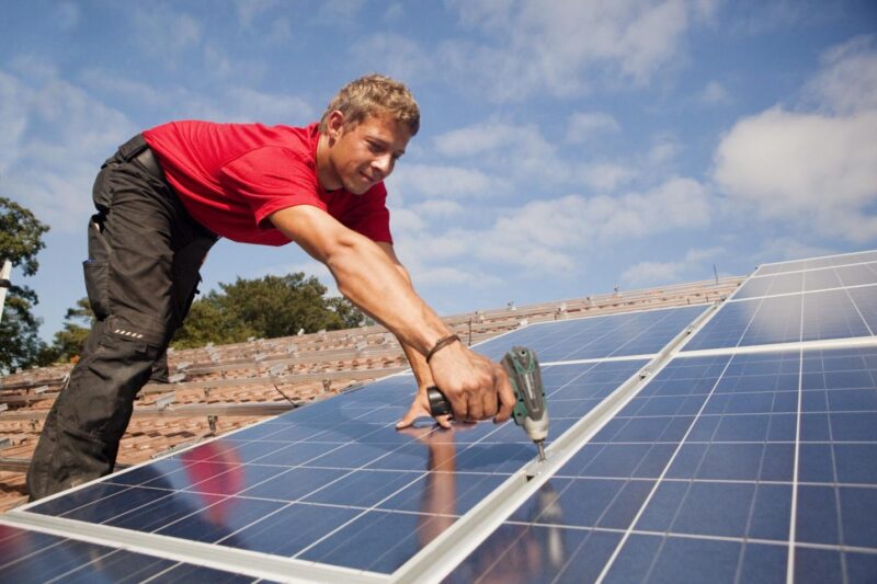 Your Guide To Solar Tax Credits
