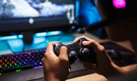 How Esports Gamers Can Improve Their Gambling Skills