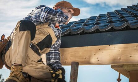Top Qualities to Look for in Commercial Roofing Contractors